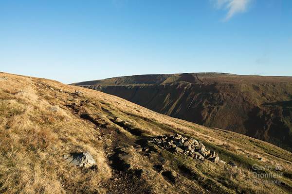 edge of high cup gill on bright winter day from the pennine way path